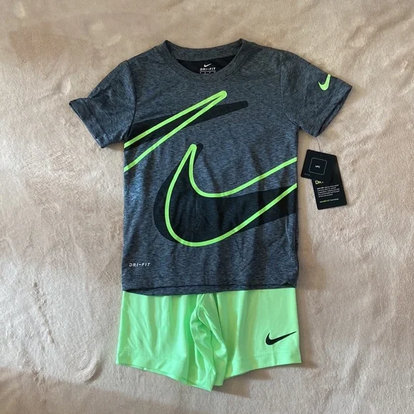 Nike Matching Sets Nike Boys Outfit Size 5 Poshmark